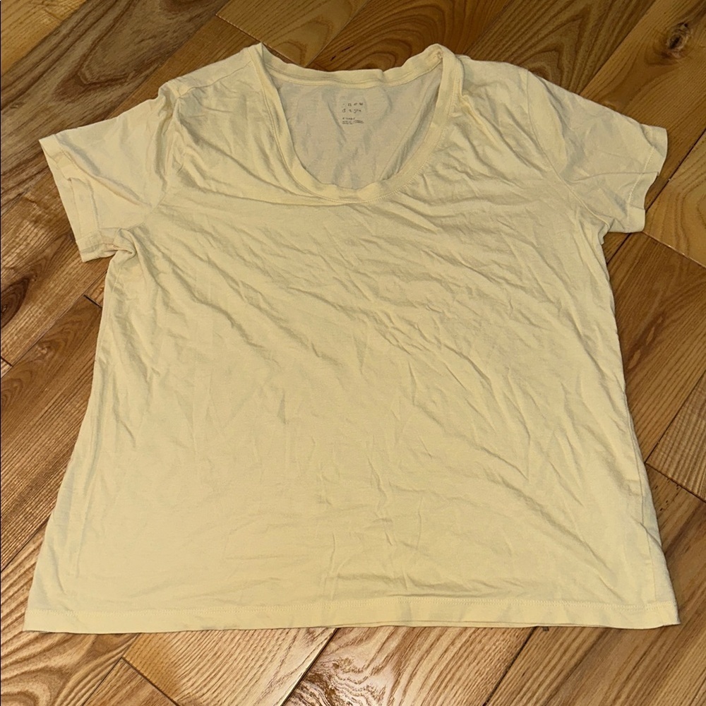 a new day Women's Light Yellow Short Sleeve Tee, XL